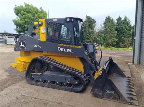 john deere 2018 325 skid steer|john deere 325g price.